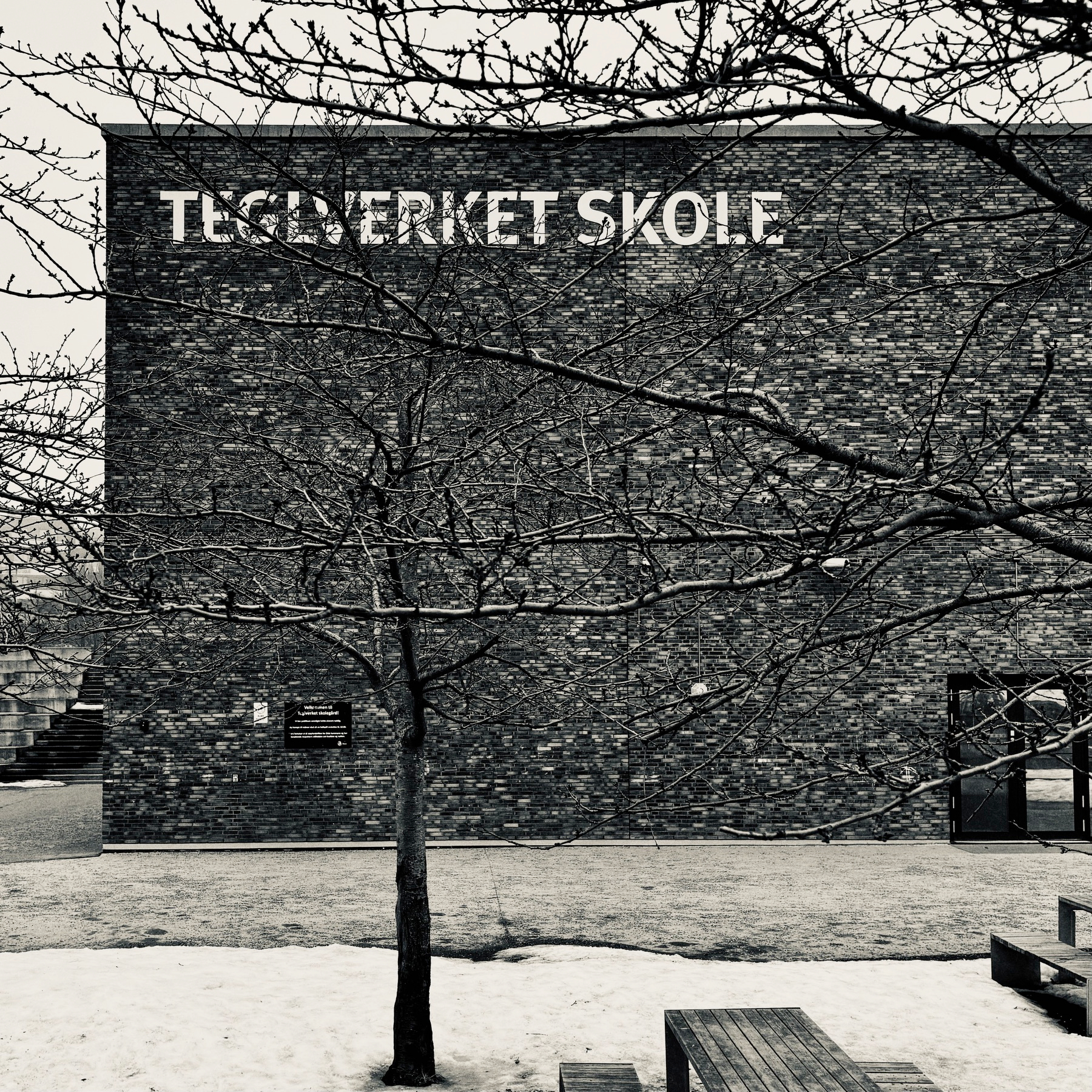 B/W av skolen min